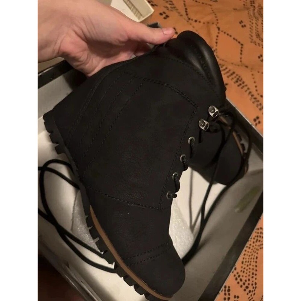 Sun + Stone Lizzie P 10 M Black Heeled Boot Zip up New